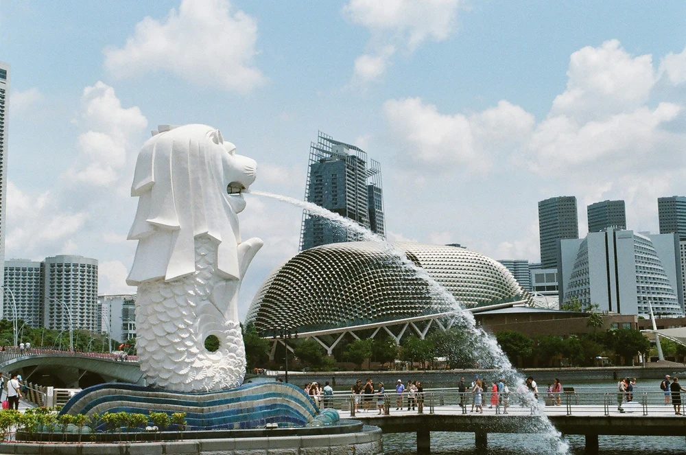 Liburan di Singapura: Menikmati Kota Modern dan Taman-Taman Tematik yang Memikat